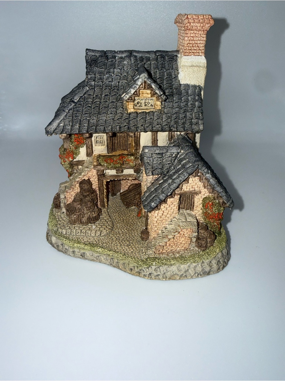 David Winter 1985 Coopers Cottage RARE